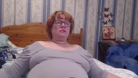 NINA online show from December 3, 6:43 am