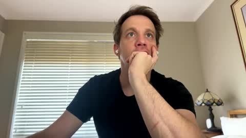 Kris online show from February 6, 11:30 pm