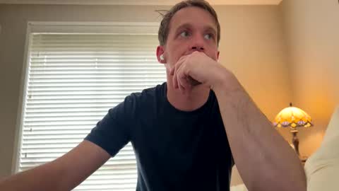 Kris online show from March 2, 5:19 am