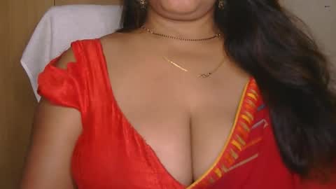 Snapshot of aaradhya_sexy_88 chatting on April 7, 11:10 am aaradhya_sexy_88 online show from April 7, 11:10 am