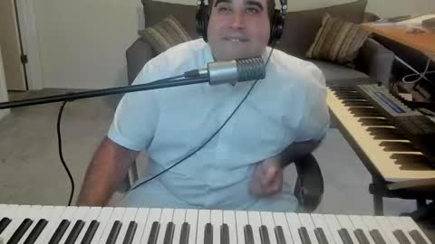 Aaron online show from September 27, 5:51 pm