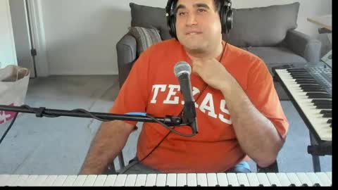 Snapshot of aaroleplayer chatting on April 24, 9:17 pm Aaron online show from April 24, 9:17 pm