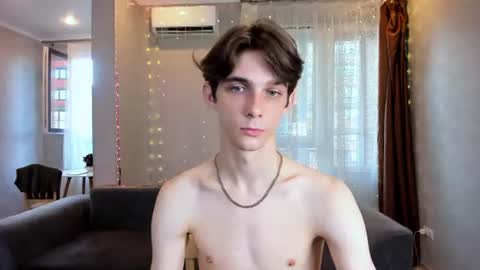 Aaron Bang online show from June 26, 3:49 pm