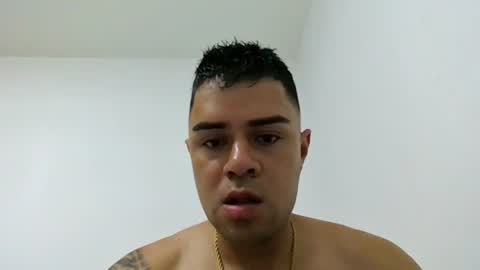 Snapshot of aaron_brink chatting on August 1, 7:13 pm aaron_brink online show from August 1, 7:13 pm