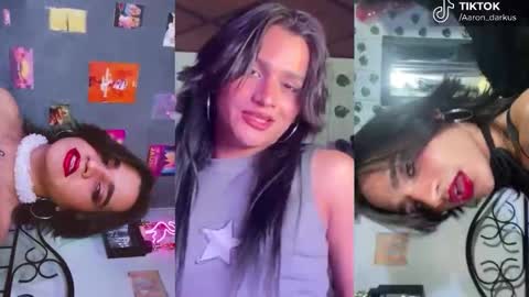 Snapshot of aaron_darkus chatting on January 19, 12:58 am Aaron online show from January 19, 12:58 am