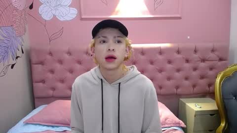 Aaron fordd online show from November 24, 11:32 am