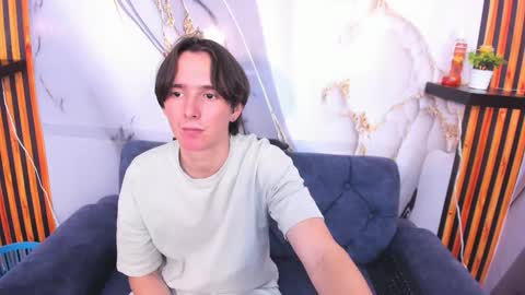 Aaron online show from November 28, 5:10 am