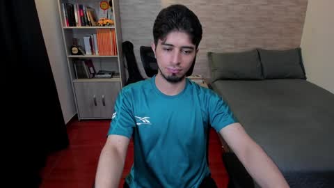 Aaron online show from January 8, 11:09 pm