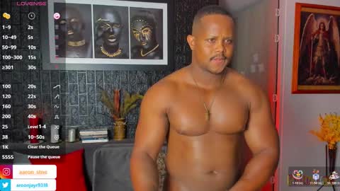 Aaron online show from February 11, 3:33 am