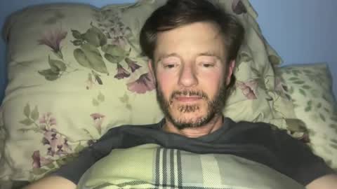 aaron_z8 online show from March 1, 5:09 am