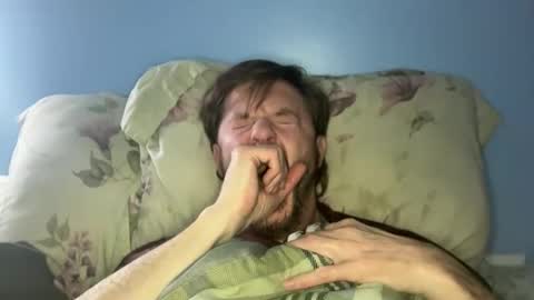 aaron_z8 online show from March 4, 5:00 am