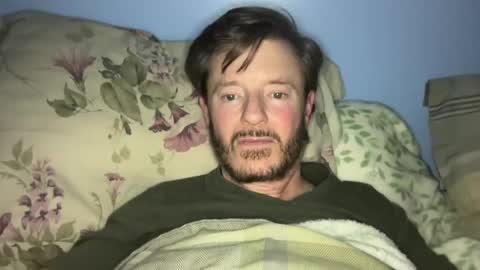 aaron_z8 online show from March 8, 4:56 am