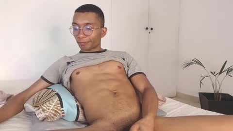 Heyy my name is Aaron online show from February 23, 5:34 am