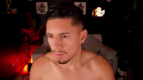 AARON  online show from September 30, 1:16 pm