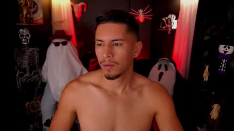 AARON  online show from October 13, 12:21 am