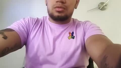 ig aaron hunter123 online show from January 13, 1:06 pm