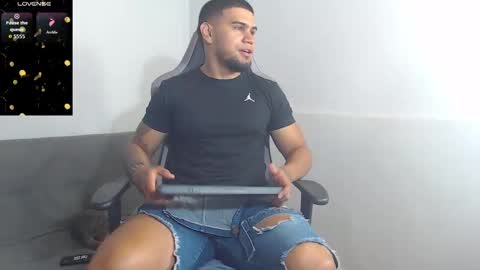 ig aaron hunter123 online show from September 21, 10:39 am