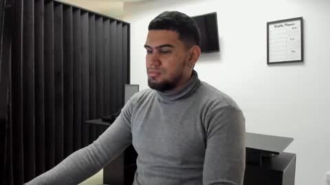 ig aaron hunter123 online show from February 28, 3:02 pm