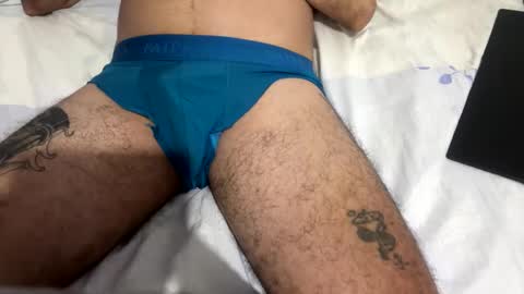 Snapshot of aazz68 chatting on January 2, 1:17 am aazz68 online show from January 2, 1:17 am