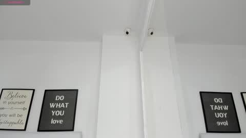 abbey_walker online show from February 12, 11:05 am