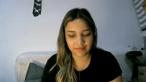 Snapshot of abbie_23 chatting on March 24, 10:37 pm Abbie cute online show from March 24, 10:37 pm