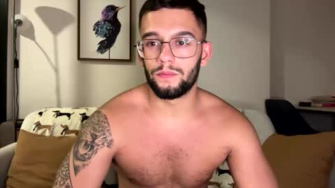 Abbie xo online show from December 4, 4:38 pm