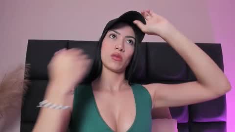 Abbie Joness online show from December 3, 11:52 am