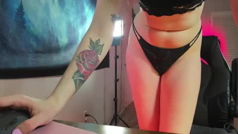 Snapshot of abbiemorganxx chatting on September 26, 12:47 am Abbie  Morgan online show from September 26, 12:47 am