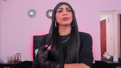 Abbigail Fuster  online show from January 27, 11:11 am