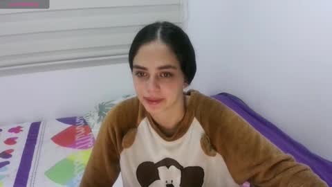 Snapshot of abby_jensen chatting on November 19, 3:17 am abby jense online show from November 19, 3:17 am