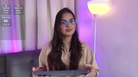 abby_raschell online show from September 28, 2:50 am