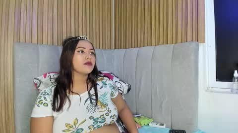 abby_swett1 online show from January 10, 2:35 am