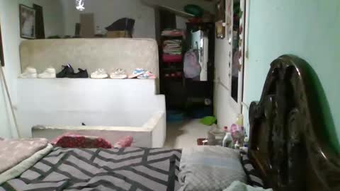 Snapshot of abbyasher chatting on January 8, 11:30 pm Abby online show from January 8, 11:30 pm