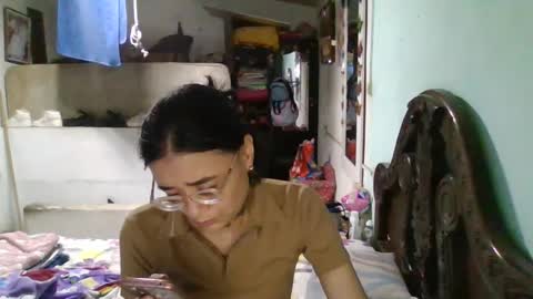 Snapshot of abbyasher chatting on January 27, 11:43 pm Abby online show from January 27, 11:43 pm