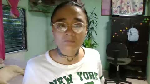 Snapshot of abbyasher chatting on March 6, 11:09 pm Abby online show from March 6, 11:09 pm