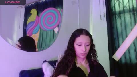 abbycute online show from December 4, 1:20 pm