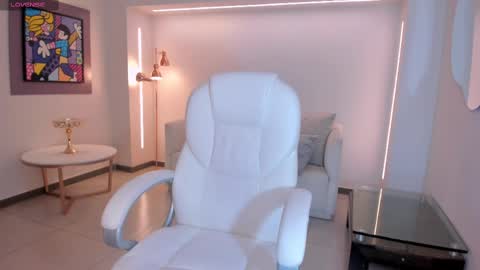 Abby Dalton  online show from February 12, 11:29 am