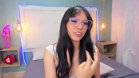 Abby Dixon  online show from January 25, 3:30 am