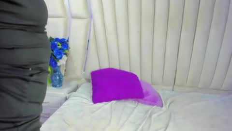 Snapshot of abbyjhons chatting on January 4, 12:59 am AbbyJhons online show from January 4, 12:59 am