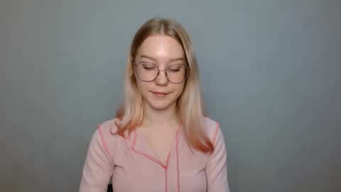 Snapshot of abbymoore__ chatting on January 19, 12:17 pm Abby Lovense is active online show from January 19, 12:17 pm