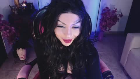 Abby online show from April 11, 3:11 am