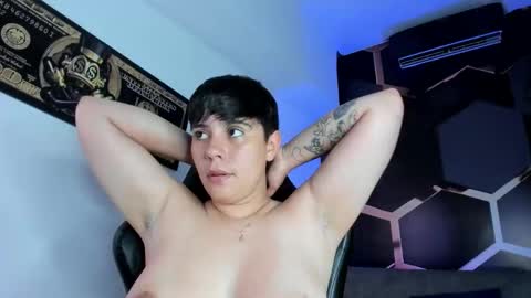 Abby Smith online show from November 24, 7:35 pm