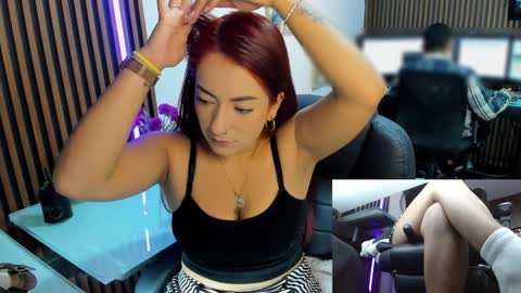 Abby Stones online show from February 6, 11:43 am