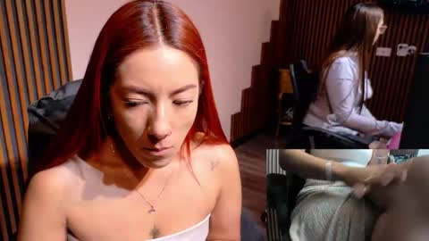 Abby Stones online show from April 13, 2:00 pm