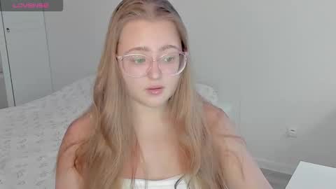 Abby    Stream at Sat  Sun  Mon  Fri online show from November 1, 1:35 pm