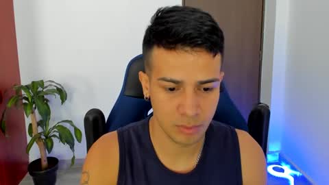 Snapshot of abelasburgo chatting on October 13, 7:36 pm Independence model AbelAsburgo online show from October 13, 7:36 pm