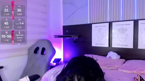 abella_as_ online show from November 28, 6:49 am