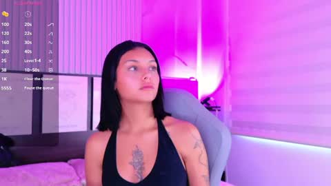 abella_as_ online show from July 16, 9:32 pm