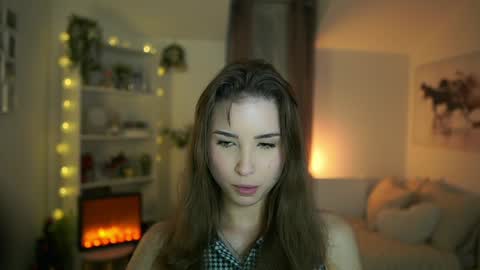 Snapshot of abella_danger_x chatting on December 22, 12:38 pm abella_danger_x online show from December 22, 12:38 pm