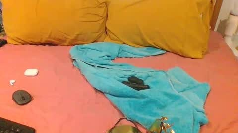 Snapshot of abhi_cam chatting on January 23, 11:58 pm Naked Gentleman online show from January 23, 11:58 pm